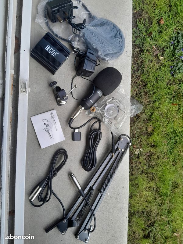Kit Micro TONOR BM-700 Complet – Micro à Condensateur Avec Accessoires – Occasion