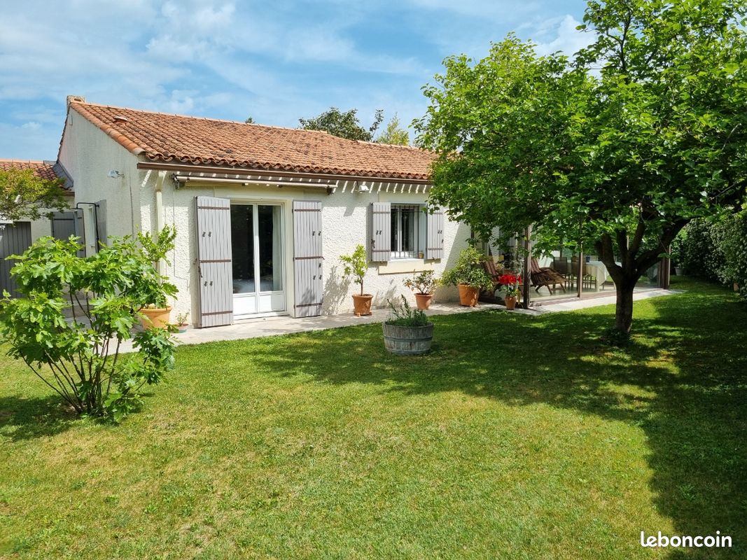 Maison 5 pièces 105 m² · à Le Pontet · 105 m² · 327 000 €