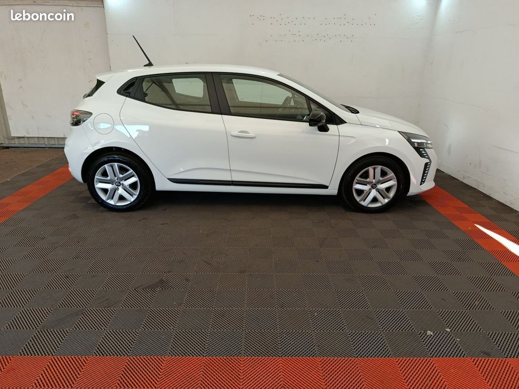 Renault Clio (5) Evolution réversible TCe 90 -24 (image 3)
