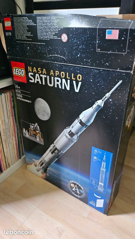 Lego Nasa Apollo Saturn Lego Saturn V Reedition LEGO Ideas 92176 NASA  Apollo Saturn V Monté, Excellent État