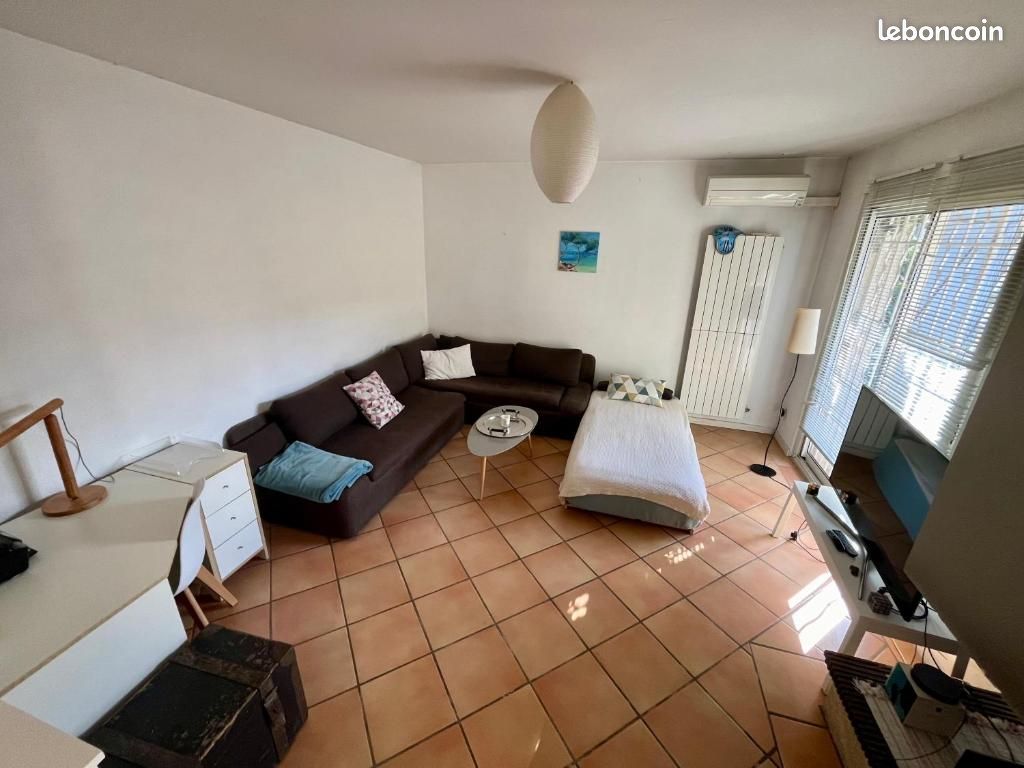 Villa jardin piscine proche centre ville 10 mins des plages (image 13)