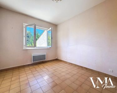 Maison 650 000 € - 245 m²