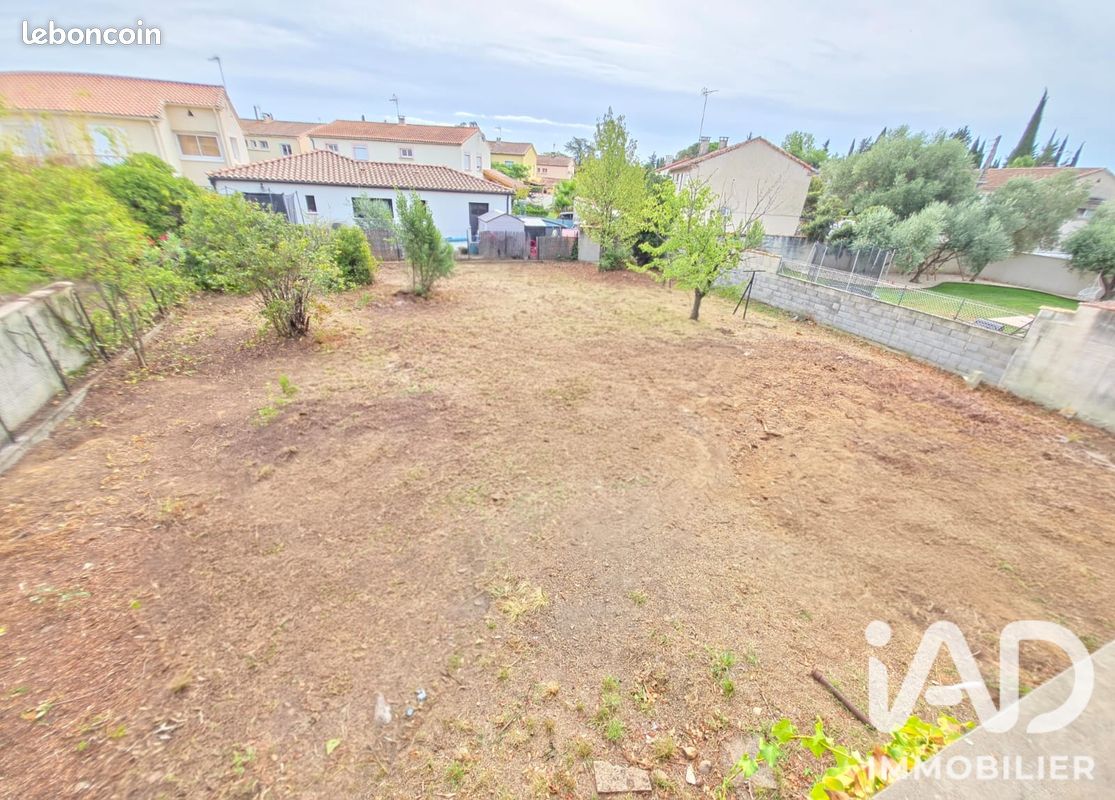 Terrain 465 m² · à Rodilhan · 465 m² · 126 000 €