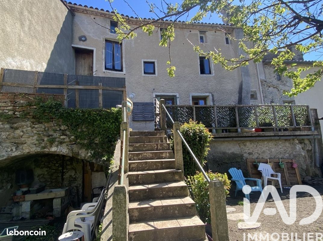 Maison 10 pièces 226 m² · à Avèze · 226 m² · 210 000 €