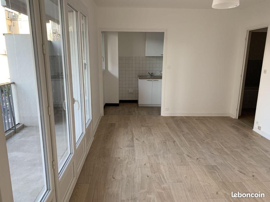 Appartement 1 pièce 29 m² · à Valence · 29 m² · 450 €