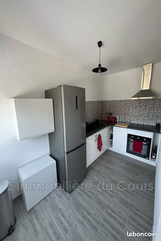 Appartement 1 pièce 32 m² · à Marignane · 32 m² · 805 €