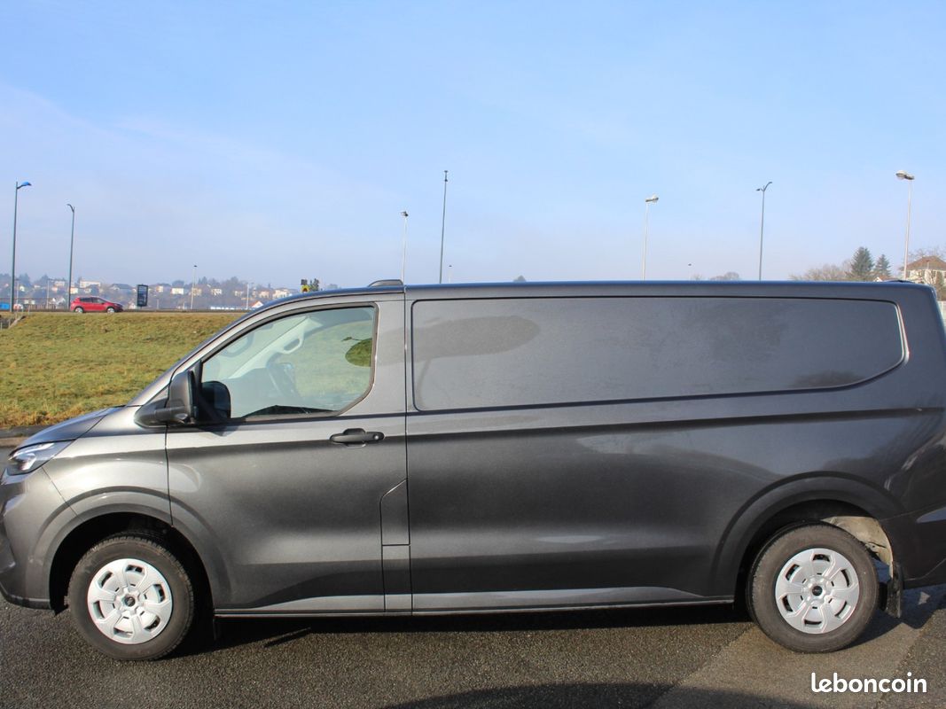 Ford transit custom fourgon ford transit custom trend l2h1 2.0 170 cv bva8 / 1er main (image 4)