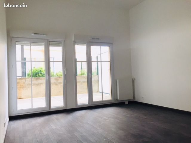 Appartement 3 pièce(s) 65 m²à louer Maisons-alfort