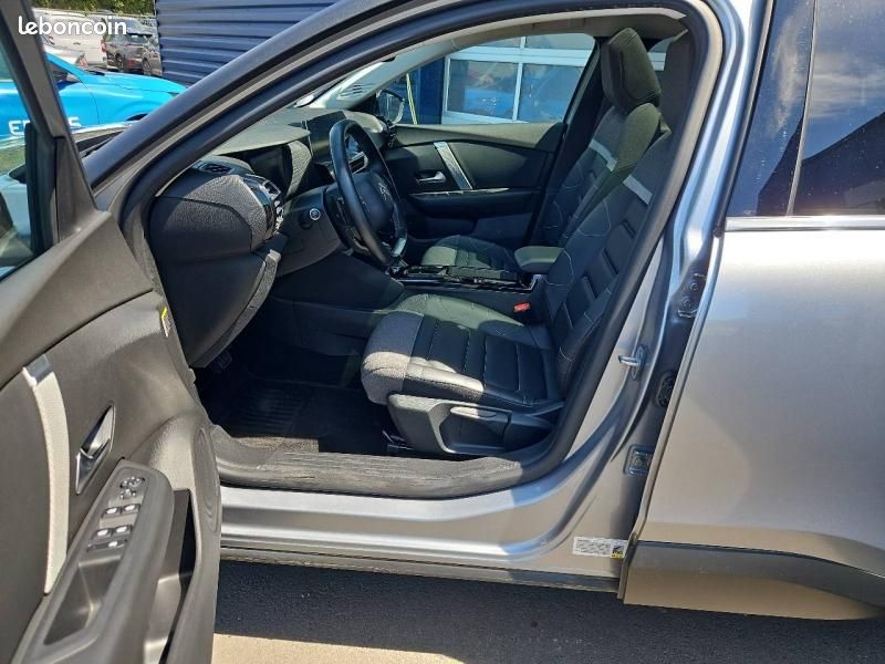 Citroen C4 PureTech 130ch S&S Shine EAT8 (image 4)