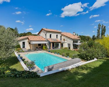 Maison 1 550 000 € - 261 m²