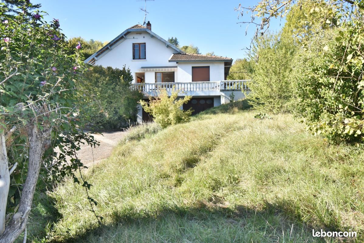 Maison 6 pièces 142 m² · à Châtillon-la-Palud · 142 m² · 368 000 €