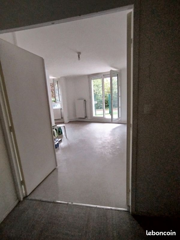 Appartement 2 pièces 57 m² · à Feyzin · 57 m² · 820 €/mois