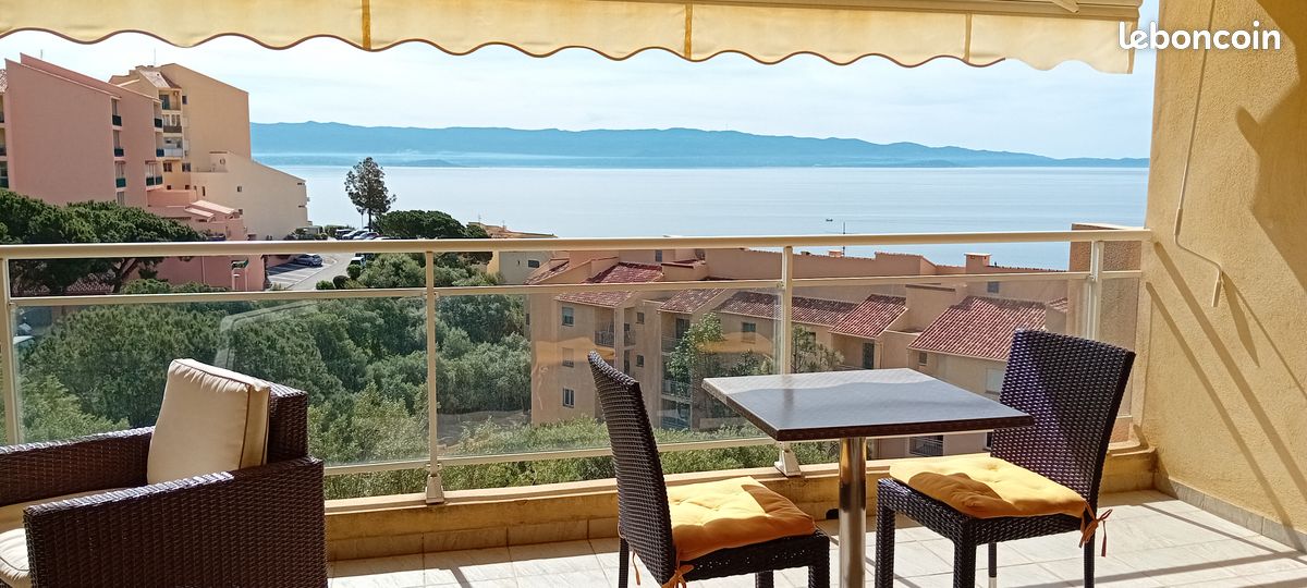 Appartement 1 pièce 35 m² · à Ajaccio · 35 m² · 750 €/mois