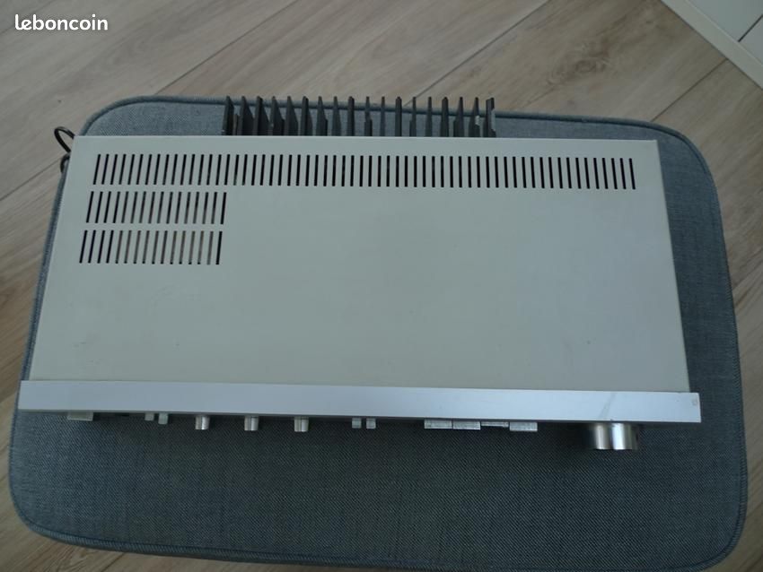 Amplificateur stéréo Accuphase E-3000