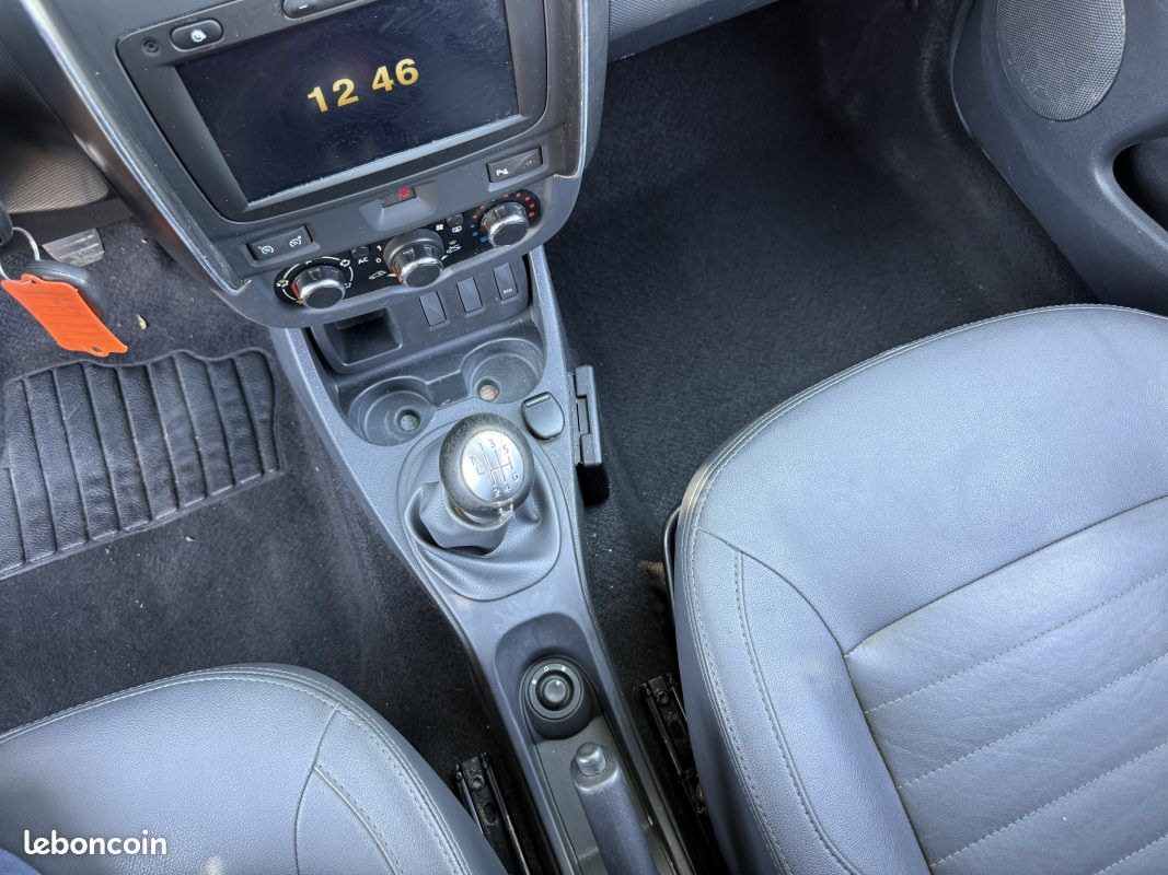 DACIA Duster 1.2l 125ch Ambiance 4X2 Garantie 6 Mois (image 26)