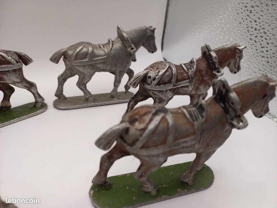 Lot Figurines QUIRALU ou Autres  La Ferme