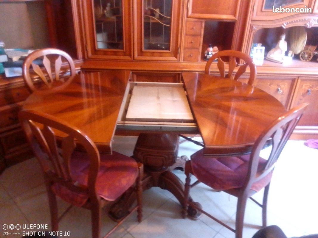 Table salon 4 chaise en bois (image 2)