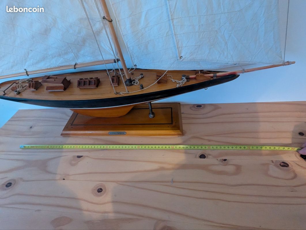 Maquette Bateau Americas Cup Columbia – Voilier Décoratif Authentic Models AS075F