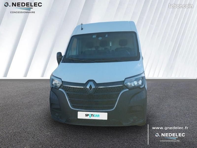 Renault Master Fg F3300 L2H2 2.3 Blue dCi 135ch Confort Euro6 (image 2)