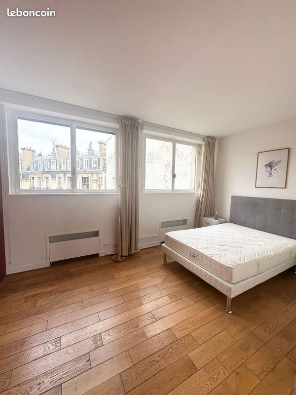 Appartement 1 pièce 17 m² · à Paris · 17 m² · 212 000 €