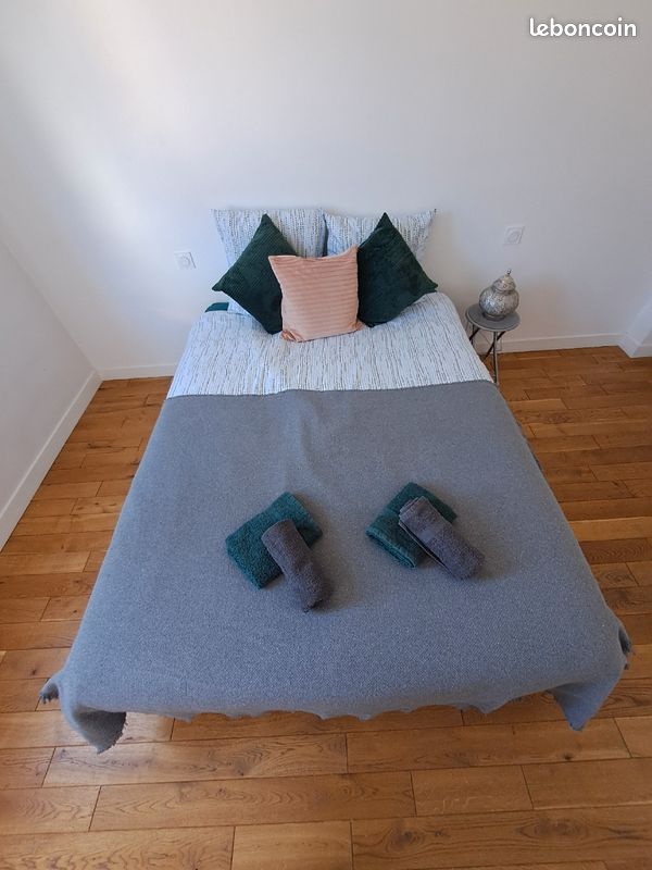 Matelas Merinos + sommier Merinos comme neuf 140x 200 (image 13)