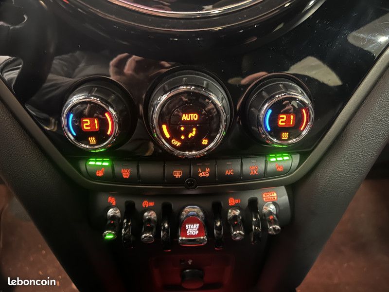 Mini COUNTRYMAN COOPER D 150CH BUSINESS DESIGN ALL4 BVA8 (image 12)