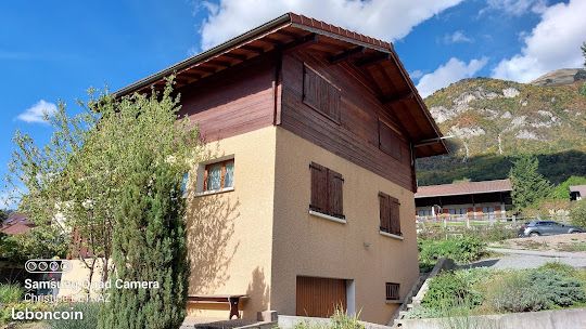 Maison 3 pièces 102 m² · à Ayse · 102 m² · 320 000 €