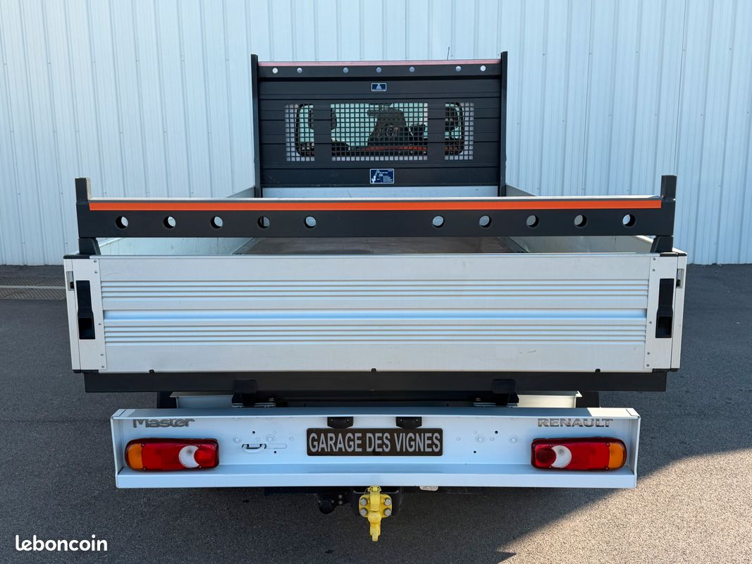 Renault Master châssis cabine plateau 3T5 L3 Energy DCI 150ch Grand Confort (image 7)