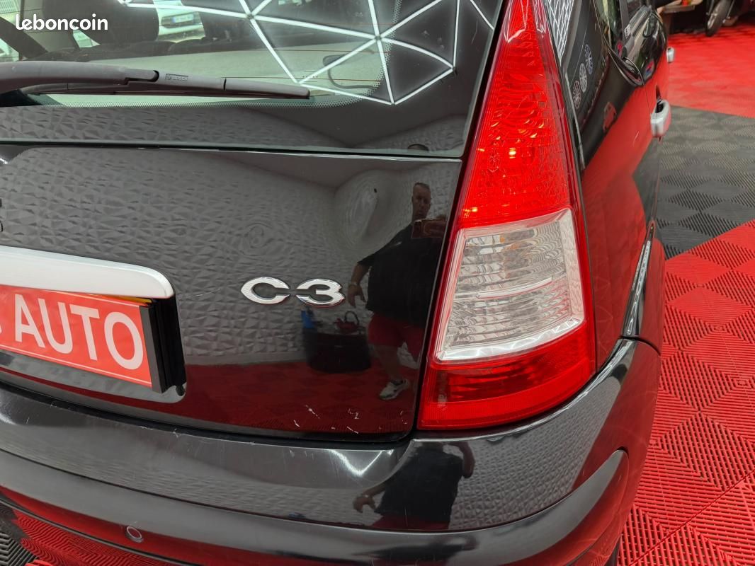 Citroën C3 1.6 i 16V 110 CV. Phase 2 (image 18)