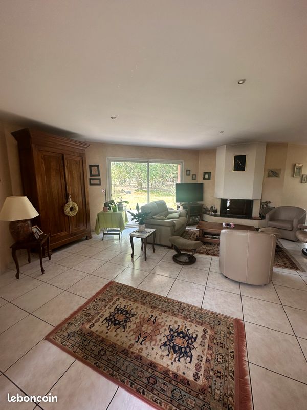 Maison de plain pied 3 ch et 1 bureau garage jardin - Pissos 40410 (image principale 2)