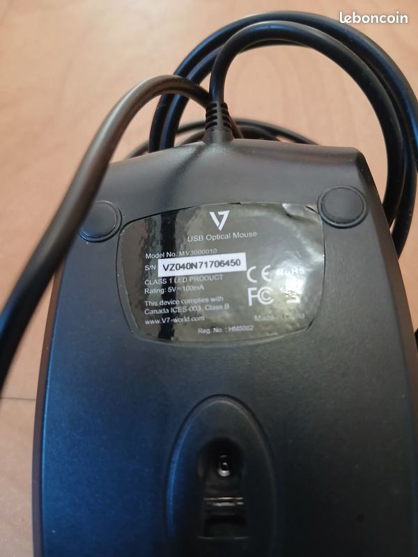 Souris filaire V7 - Model No. MV3000010 (image 2)