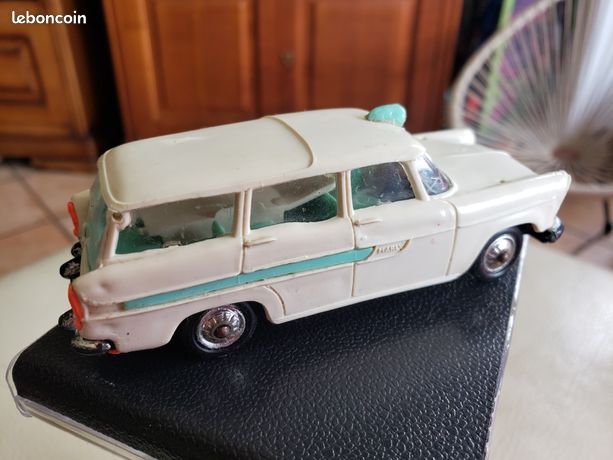 Simca Marly Ambulance [MARLY (#A)] - 19,95€ : , Pienoismallit