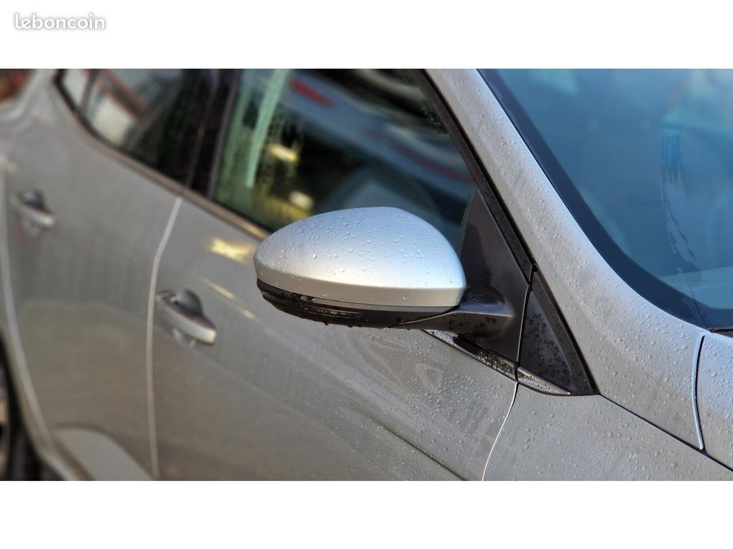 RENAULT MEGANE Mégane 1.5 Blue dCi - 115 2023 IV BERLINE Evolution PHASE 2 (image 7)