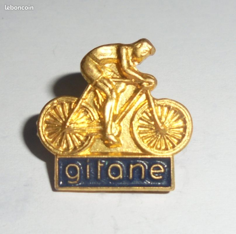 Insigne Union Cycliste Internationale – Chef De Course – Pin's émaillé