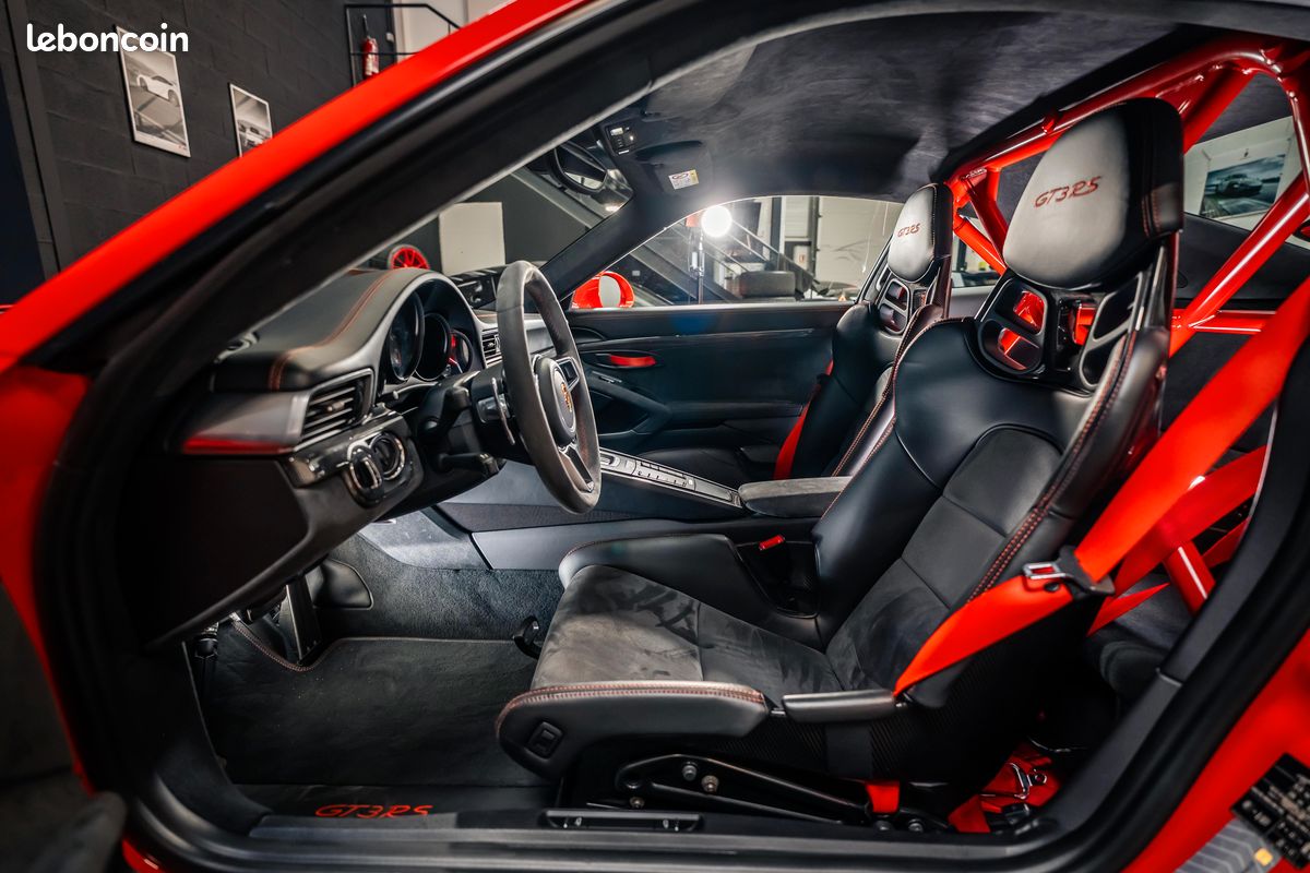 Porsche 991 GT3 RS Phase 1 500CH PDK / FULL / CARNET COMPLET PORSCHE / PORSCHE APPROVED (image 3)