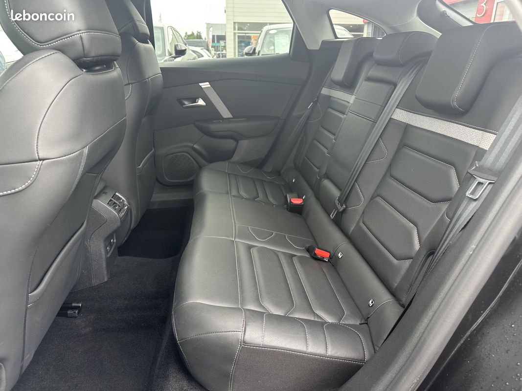 CITROEN C4 PureTech 155 S&S EAT8 Shine Pack (image 10)