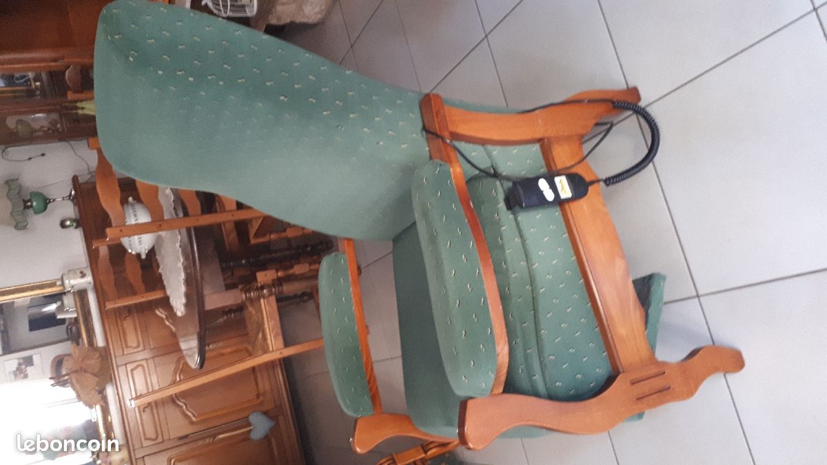 Fauteuil électrique (image 1)