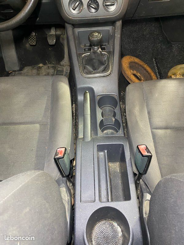 Console central golf 5 tdi (image 1)