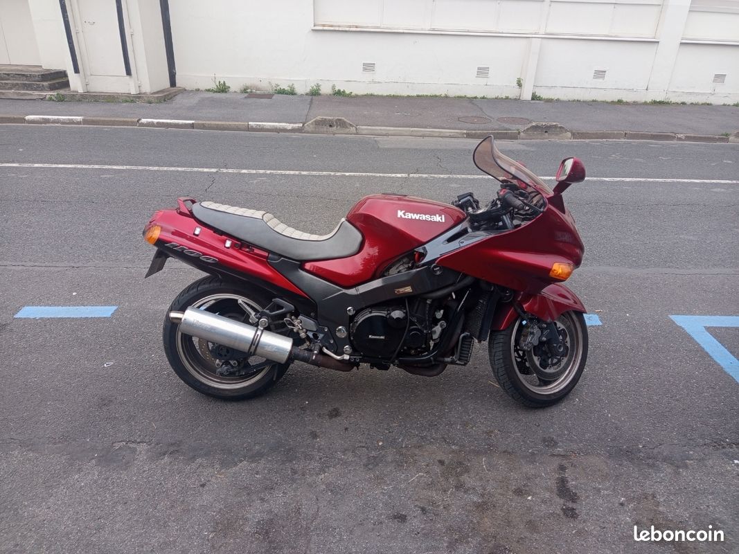 Kawasaki 1100 ZZR Motos