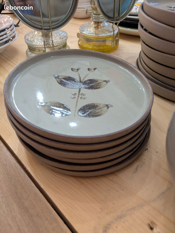 Service De Table 17 Pièces Grès De L'Arnon Vintage Brun - Assiettes Et Plat France 1970