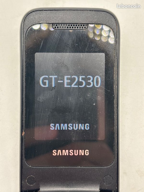 Samsung GT-E2530 téléphone à clapet noir fonctionnel vendu sans chargeur - #J53 (image 8)