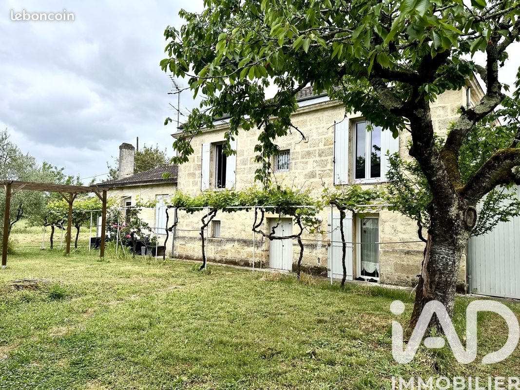 Maison 9 pièces 228 m² · à Lormont · 228 m² · 461 000 €