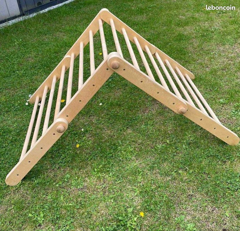 Triangle d'escalade pour bébé (image 1)