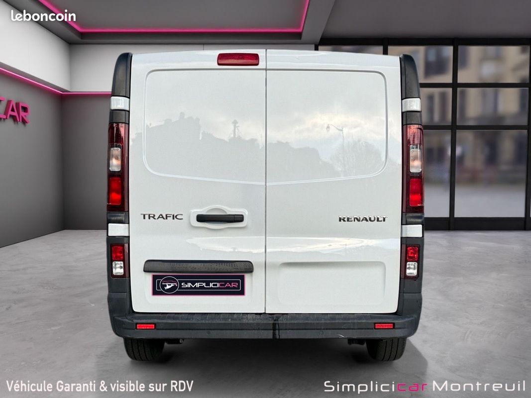 RENAULT TRAFIC III (2) FOURGON L1H1 2.8T 2.0 dCi 110 tva gps clim garantie 12 mois (image 11)