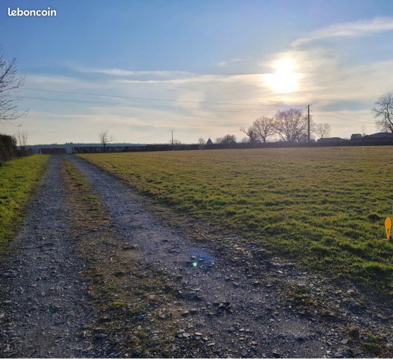 Terrains constructibles · à Curdin · 25 000 €
