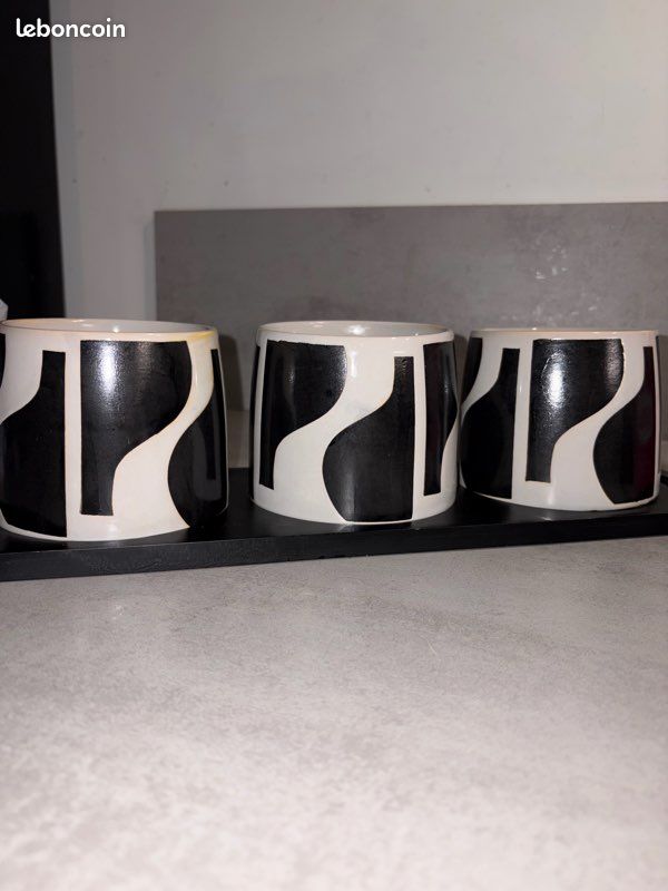Set de 3 bols apéritifs minimaliste (image 1)