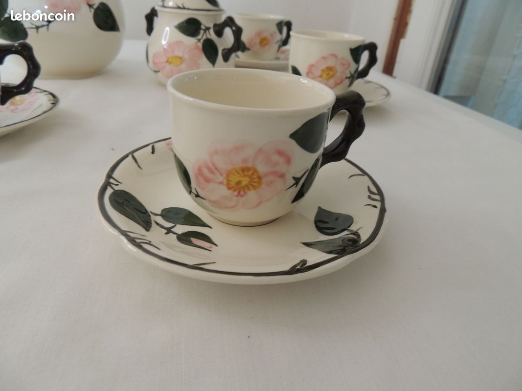 Service à Vaisselle Villeroy & Boch Wild Rose - Porcelaine Rose Motif Floral - Incomplet
