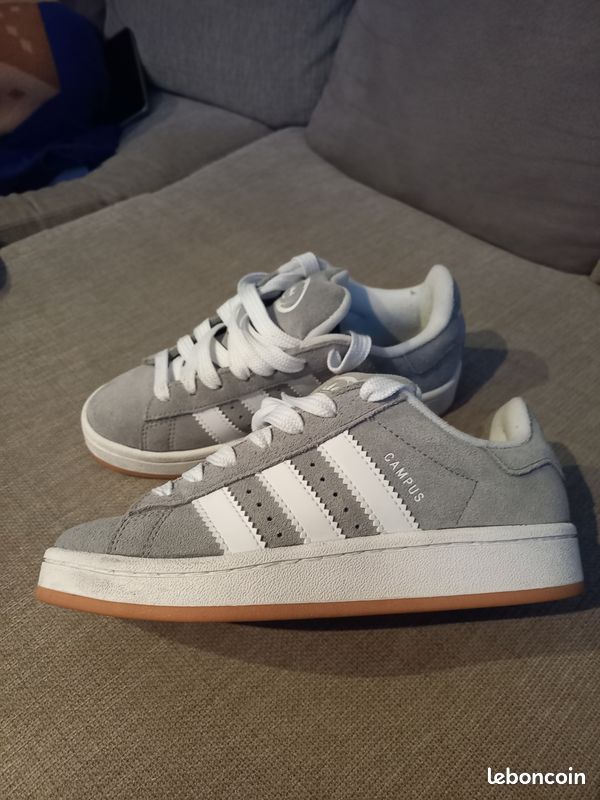 Vend chaussure Adidas campus (image 1)