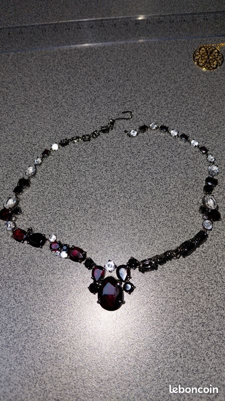 Collier Monet Neuf Sans Emballage - Bijou élégant Avec Pendentif - Parfait Cadeau