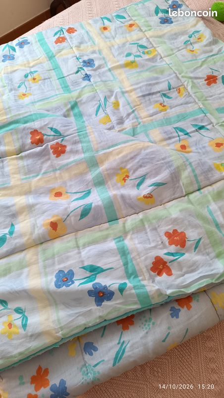 Couette reversible qui mesure 220x240 (image 1)